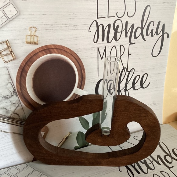 NEW HANDCRAFTED WOOD UNIQUE PLANTER OR Decorative piece by piperpond furniture - Picture 7 of 9